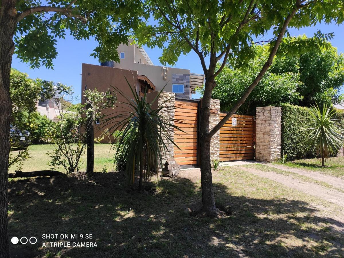 Lodge Mechi *